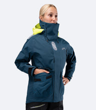Load image into Gallery viewer, Womens OFS700 Offshore Sailing Jacket
